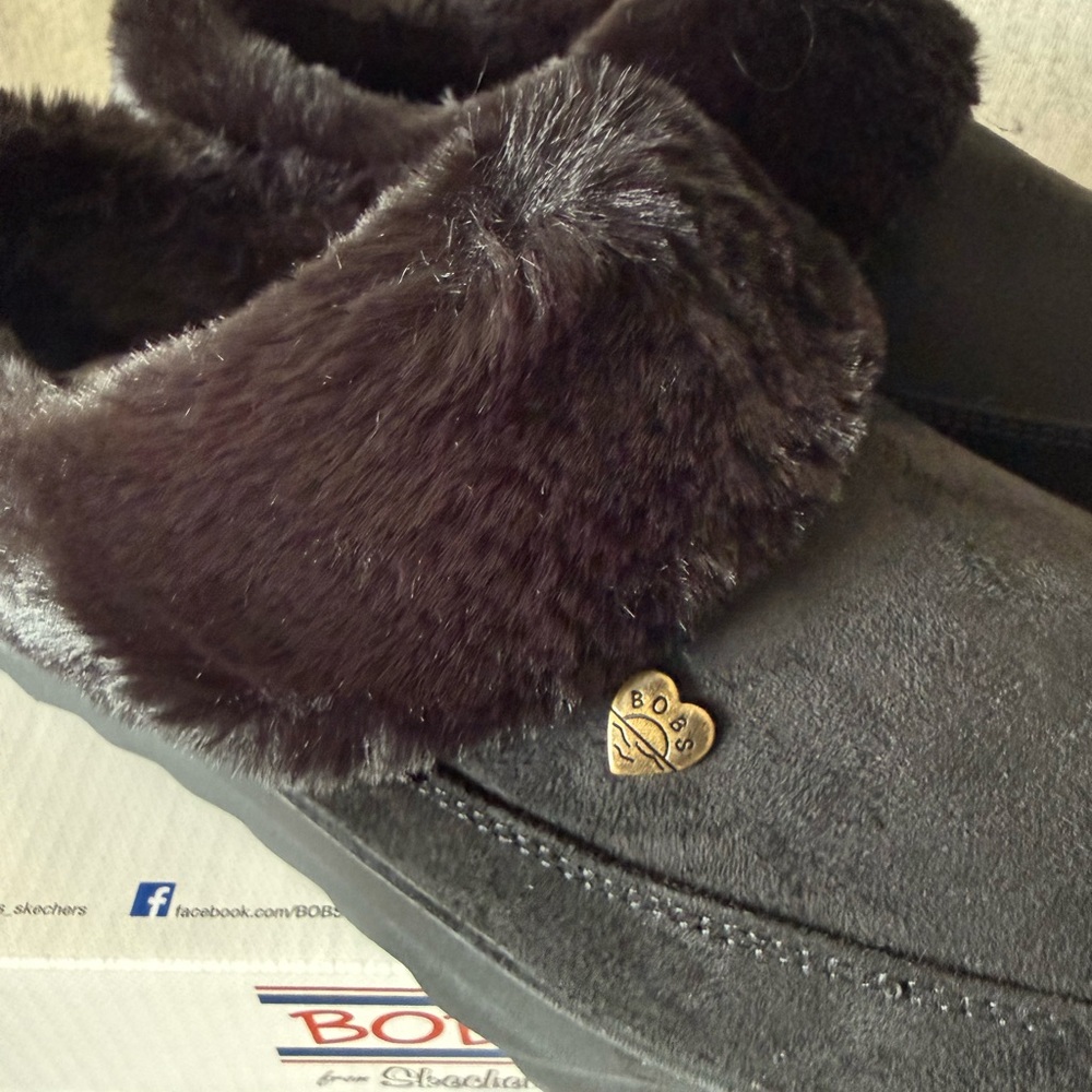 Skechers BOBS Cozy Chill Vegan Faux Fur Lined Slippers, Sz 7 NWT/NIB - Picture 9 of 12